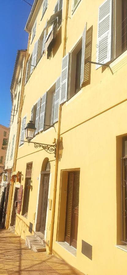 Superbe Appartement 2 Pieces A 2 Pas De La Plage,Dans La Vieille Ville مينتون المظهر الخارجي الصورة