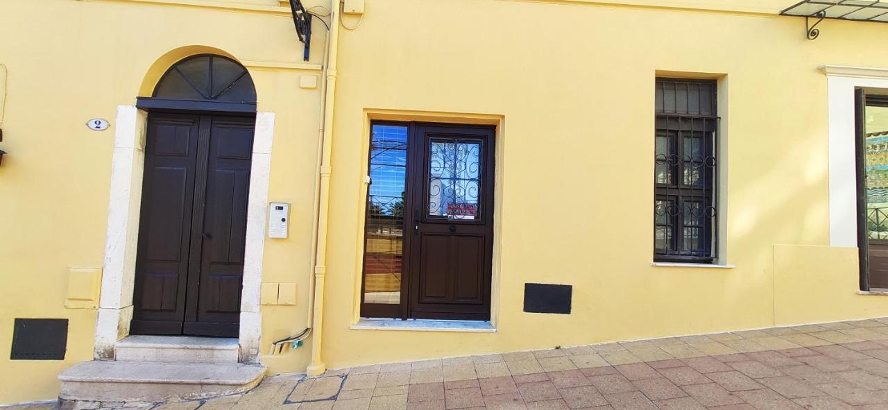 Superbe Appartement 2 Pieces A 2 Pas De La Plage,Dans La Vieille Ville مينتون المظهر الخارجي الصورة